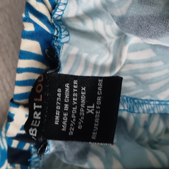 COPY - Robert Louis Palm leaf Shorts size XL - Picture 9 of 10